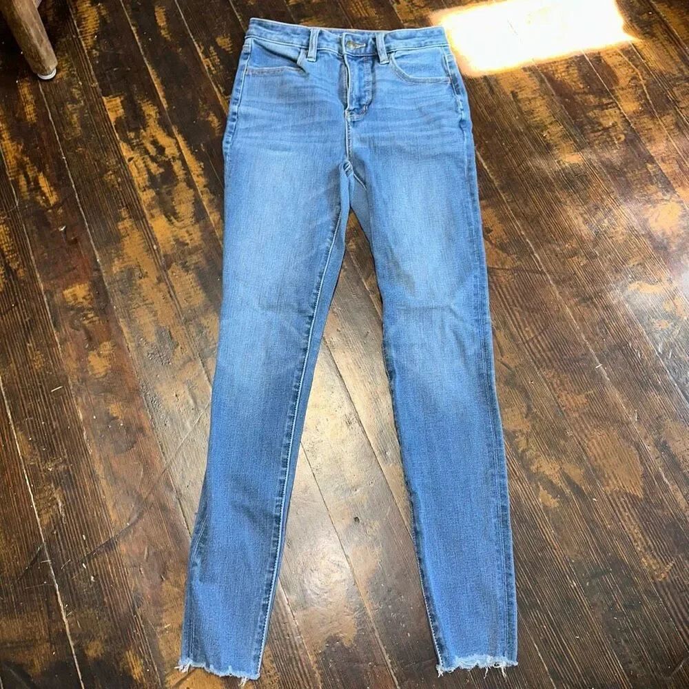 American Eagle stretchy normcore super hi-rise 0 jeggings
